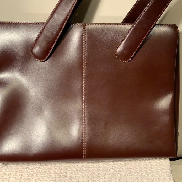 Tod’s Leather Tote Bag - Picture 3 of 6
